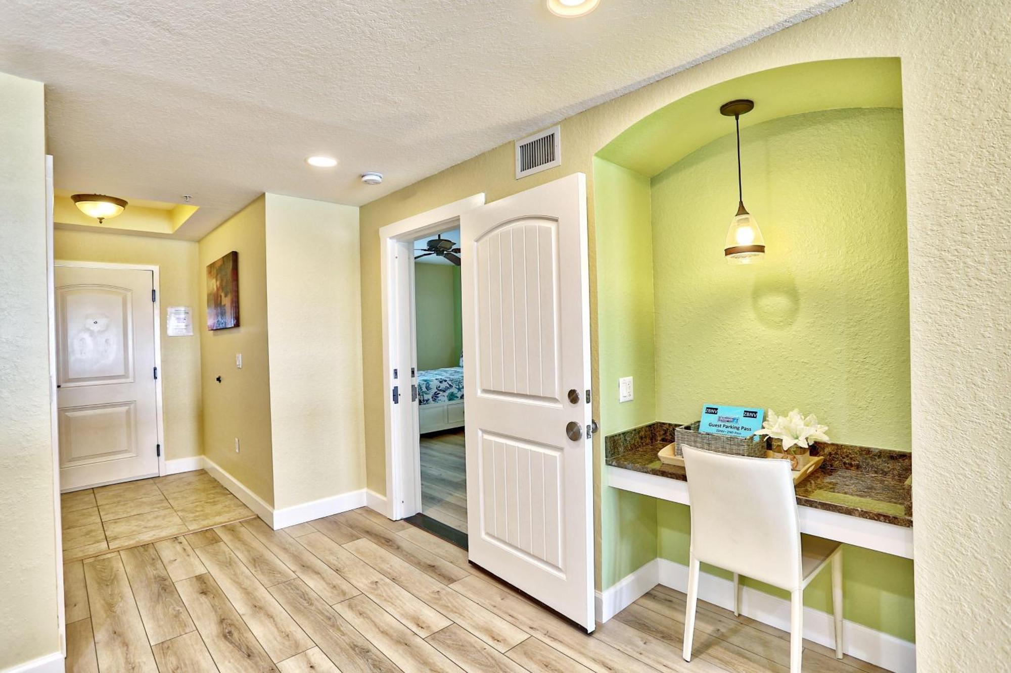 Harbourside 7716- Splash On The Rocks Clearwater Beach Exterior photo